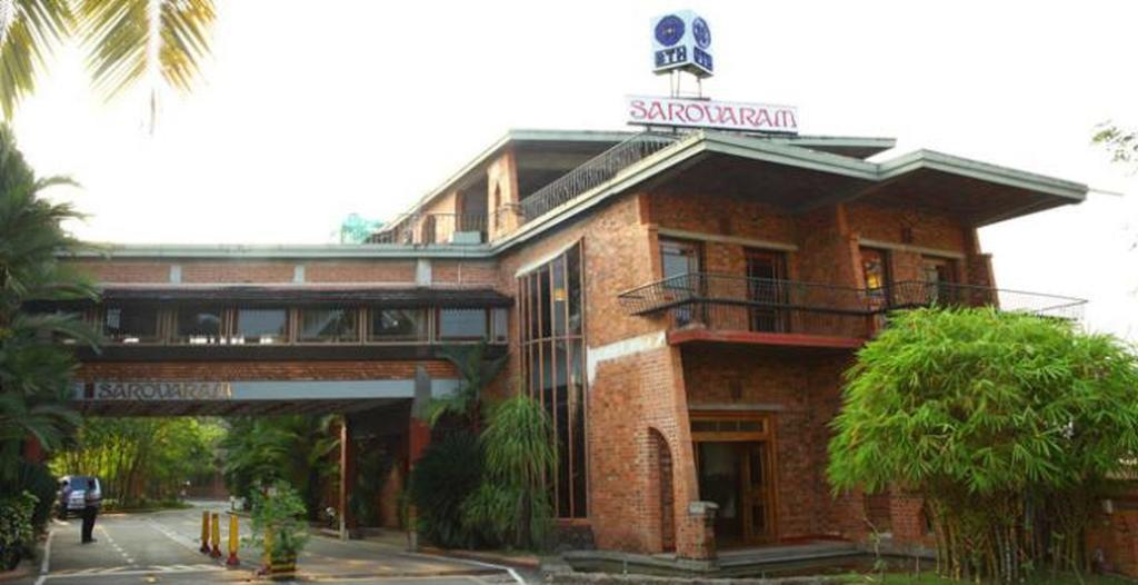 Bth Sarovaram Kochi Εξωτερικό φωτογραφία